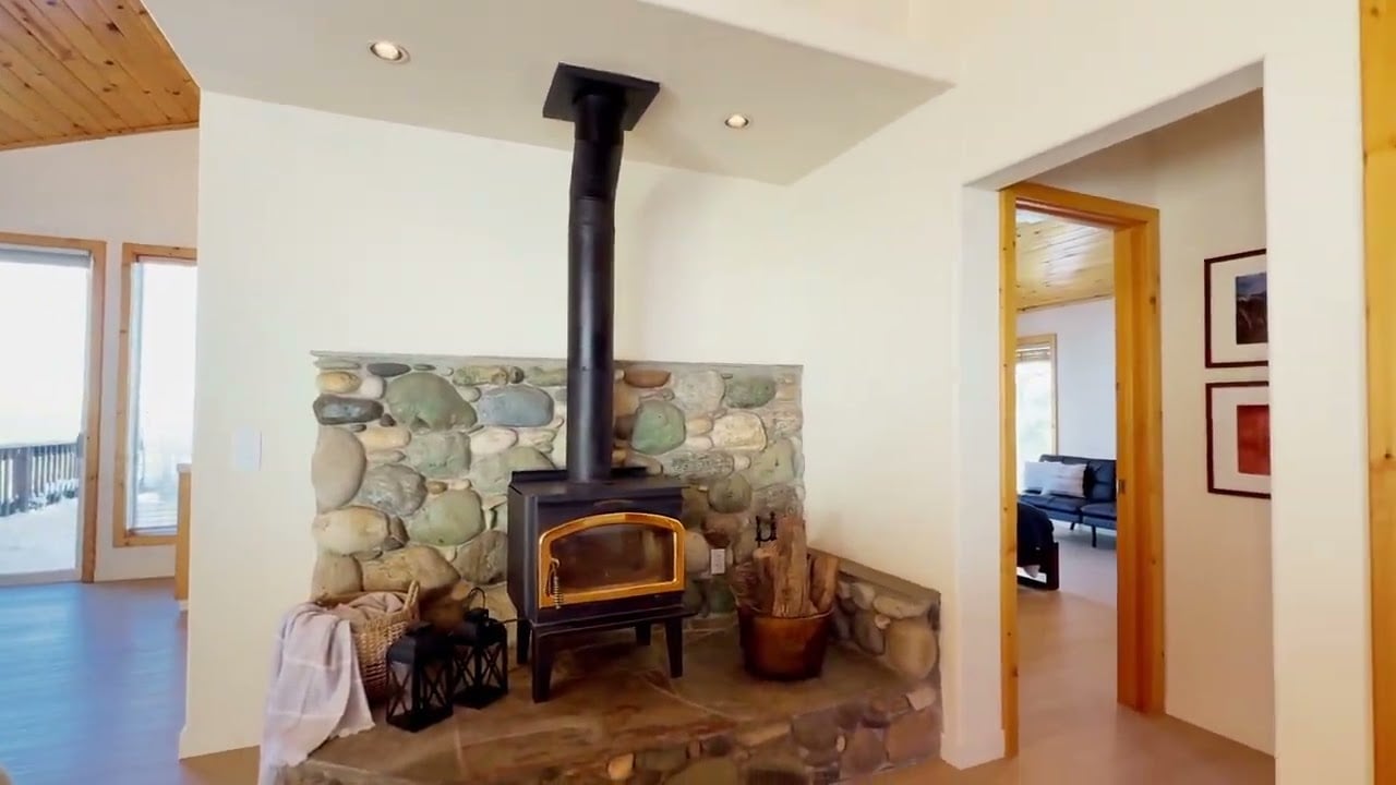 Ricki Manahan Realtor