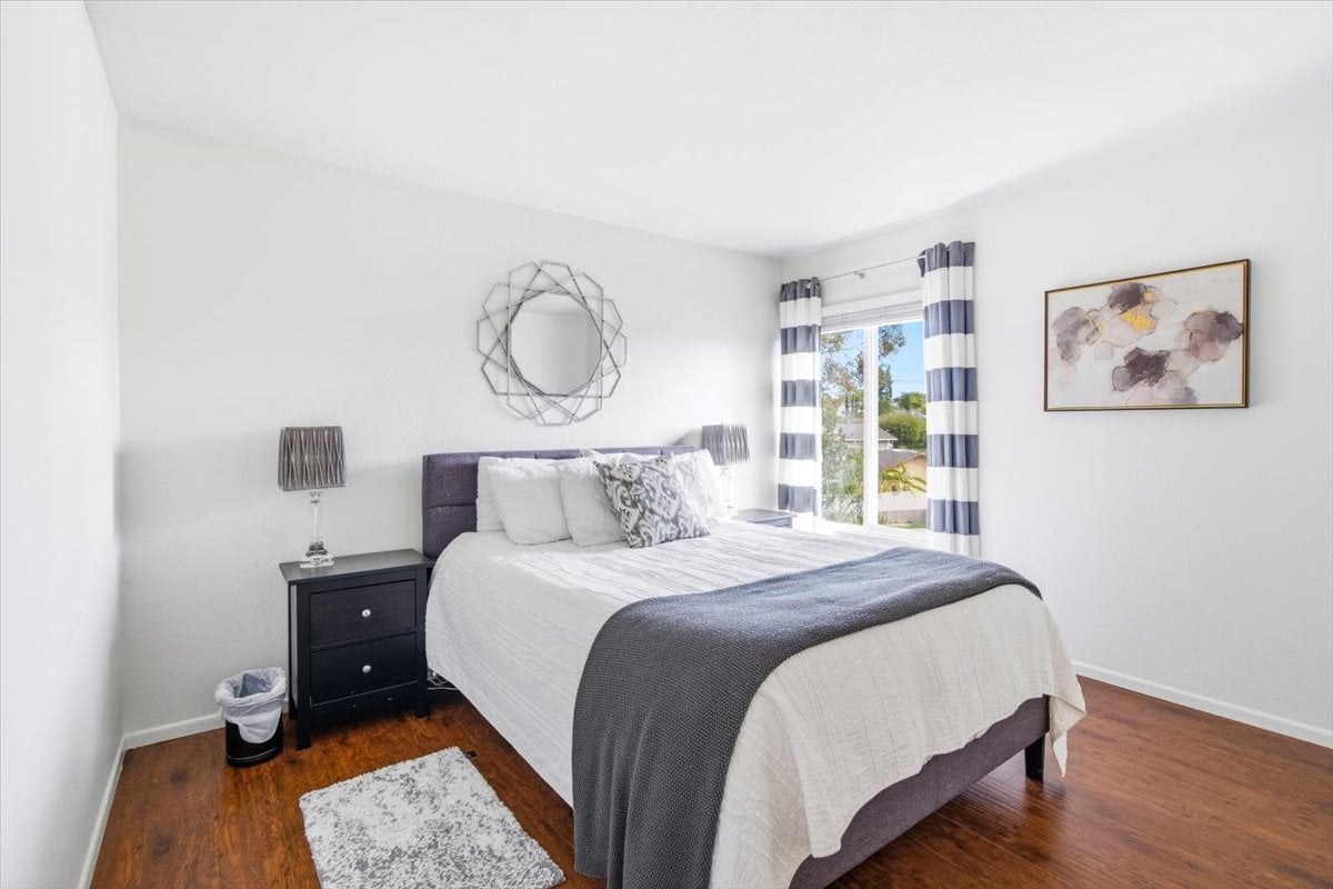 23956 Copenhagen St, Mission Viejo, CA 92691