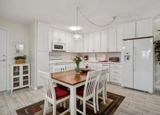  8555 Fairmount Dr #A108