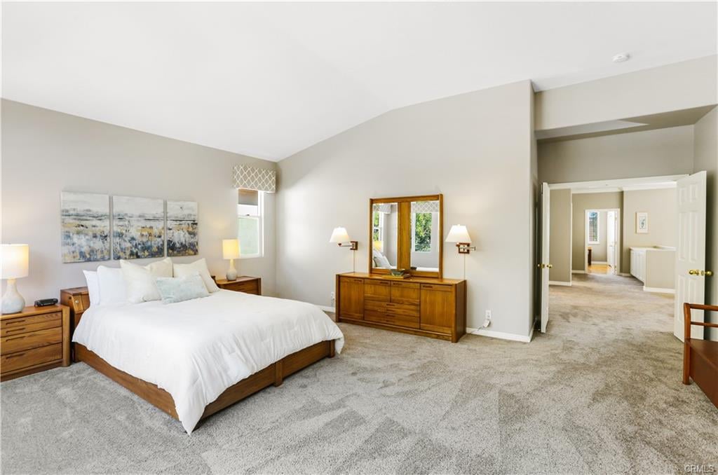 39 Feather Ridge