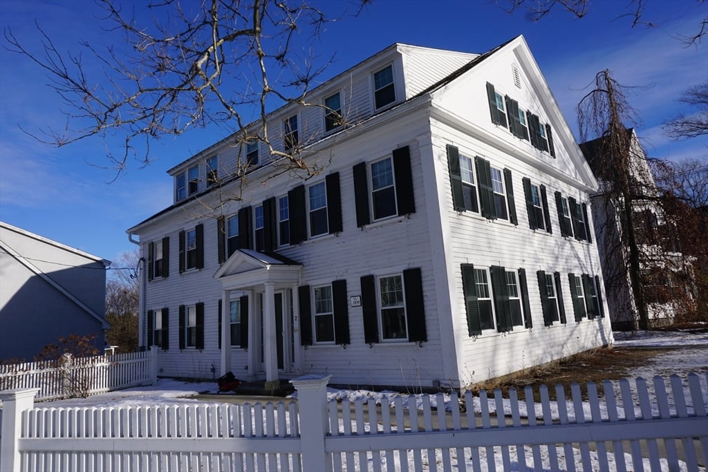 2 Littleton Road