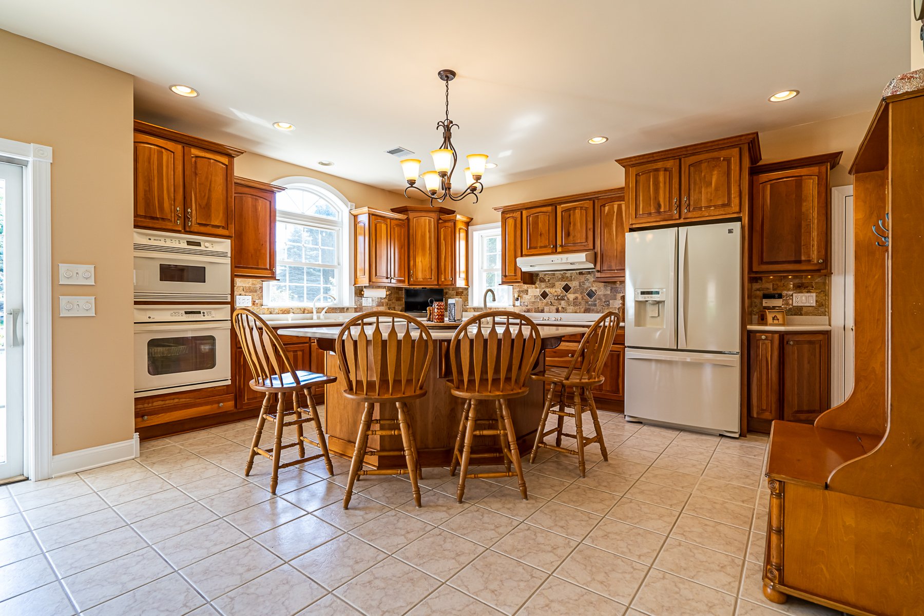 2237 Apple Road