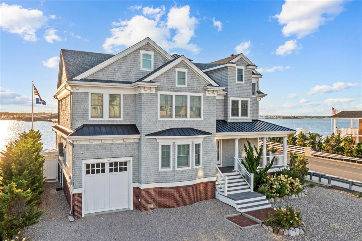1200 Bay Avenue, Mantoloking