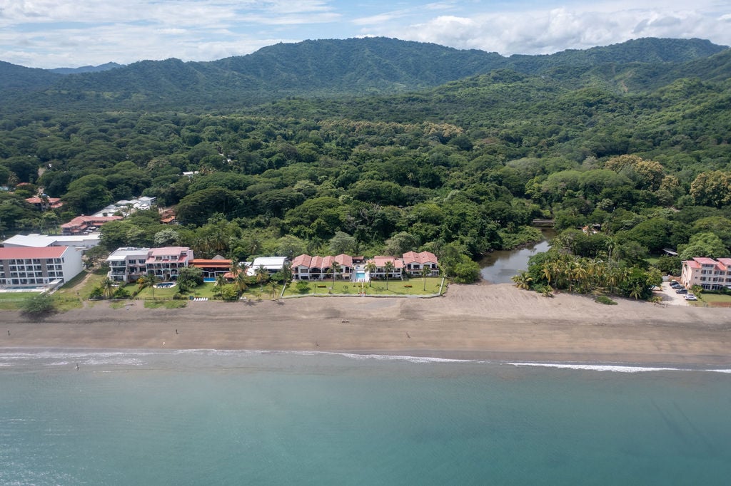 Pacific Beach #10 | Fully Renovated One-Bedroom with Panoramic Ocean & Marina Views