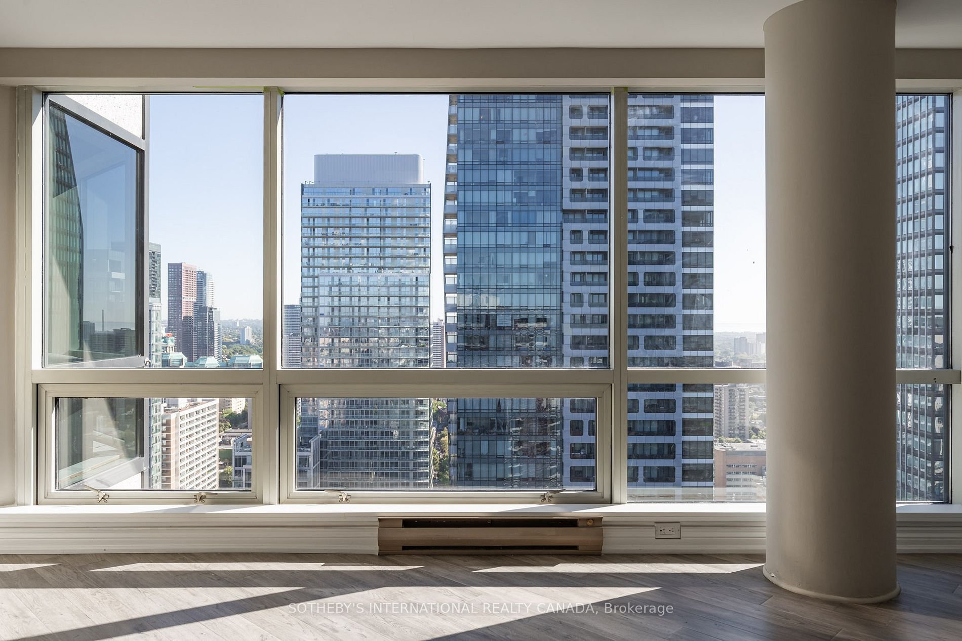 PENTHOUSE IN THE SKY