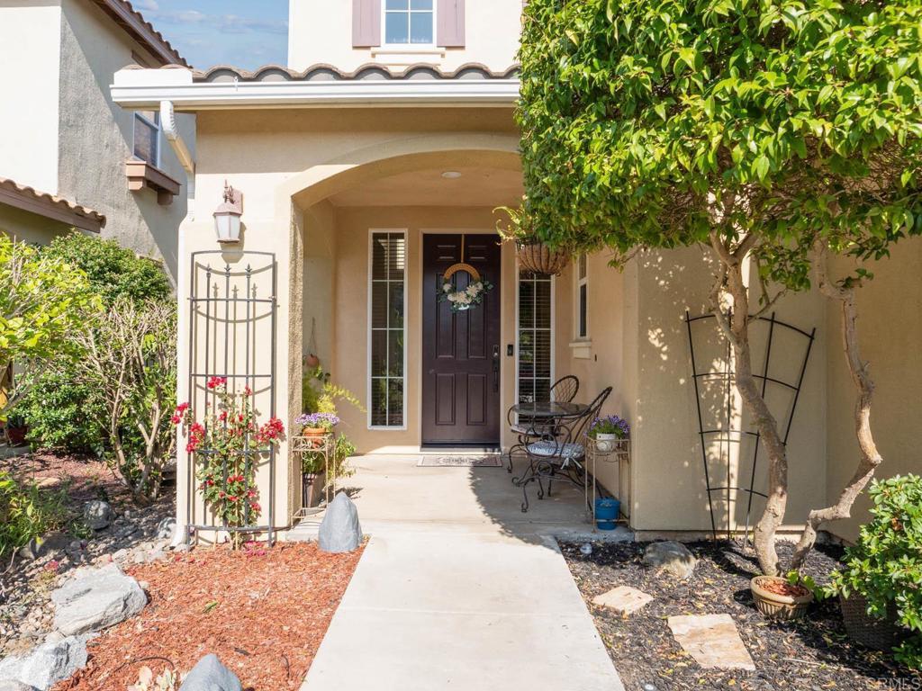 1176 Parkview Dr
