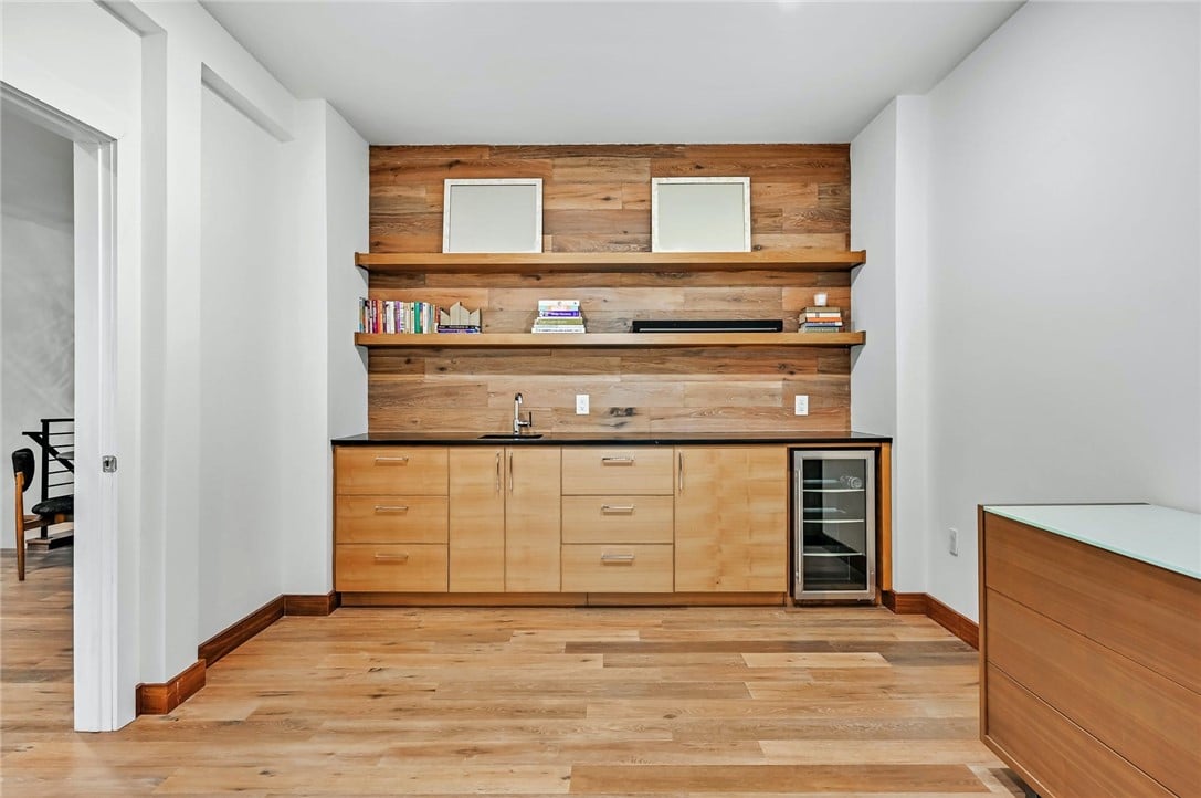 4809 Palisade Dr