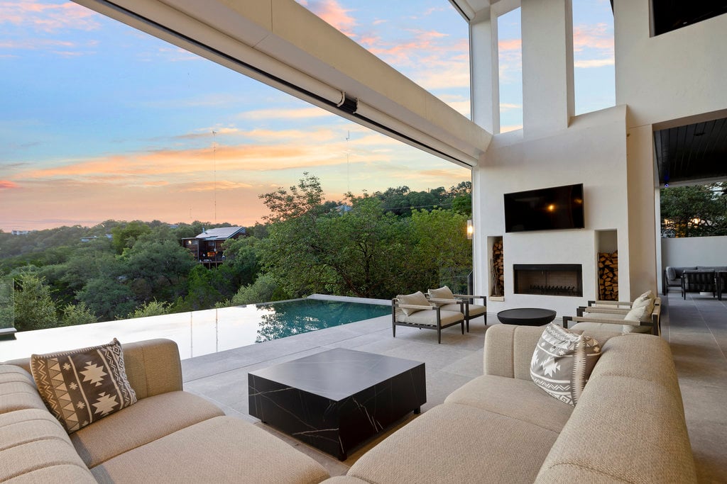 North Oak Canyon ~ Custom Residence