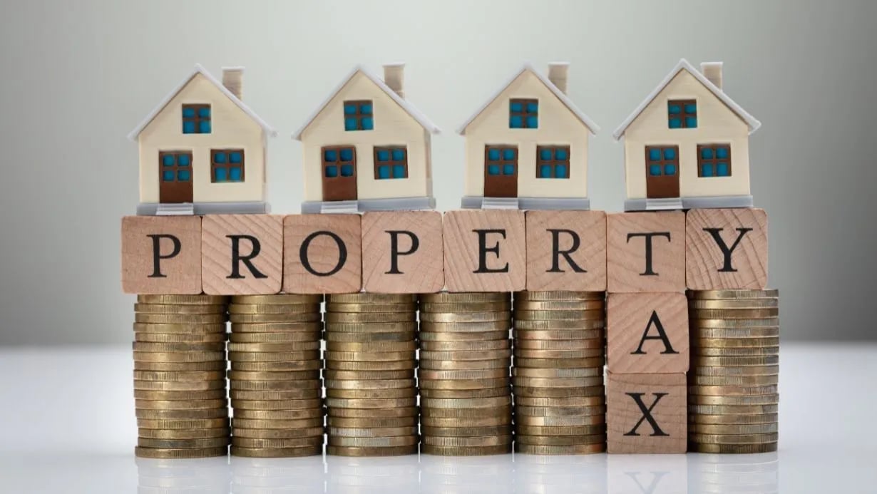 How Do Property Taxes Work When You Move to Florida?