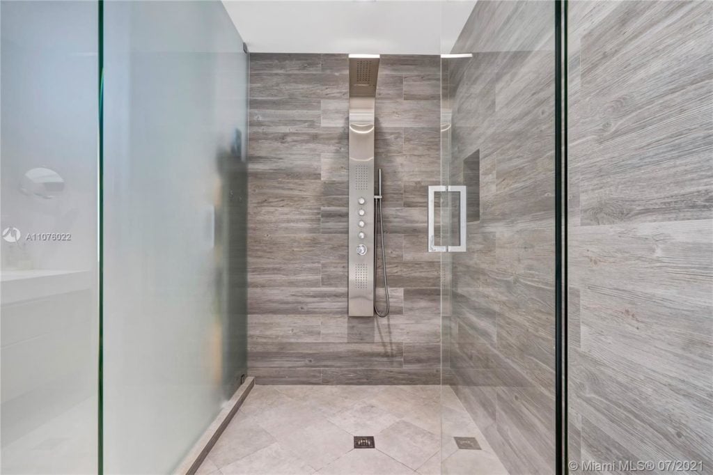 Key Biscayne Estate Closes at $8.25M