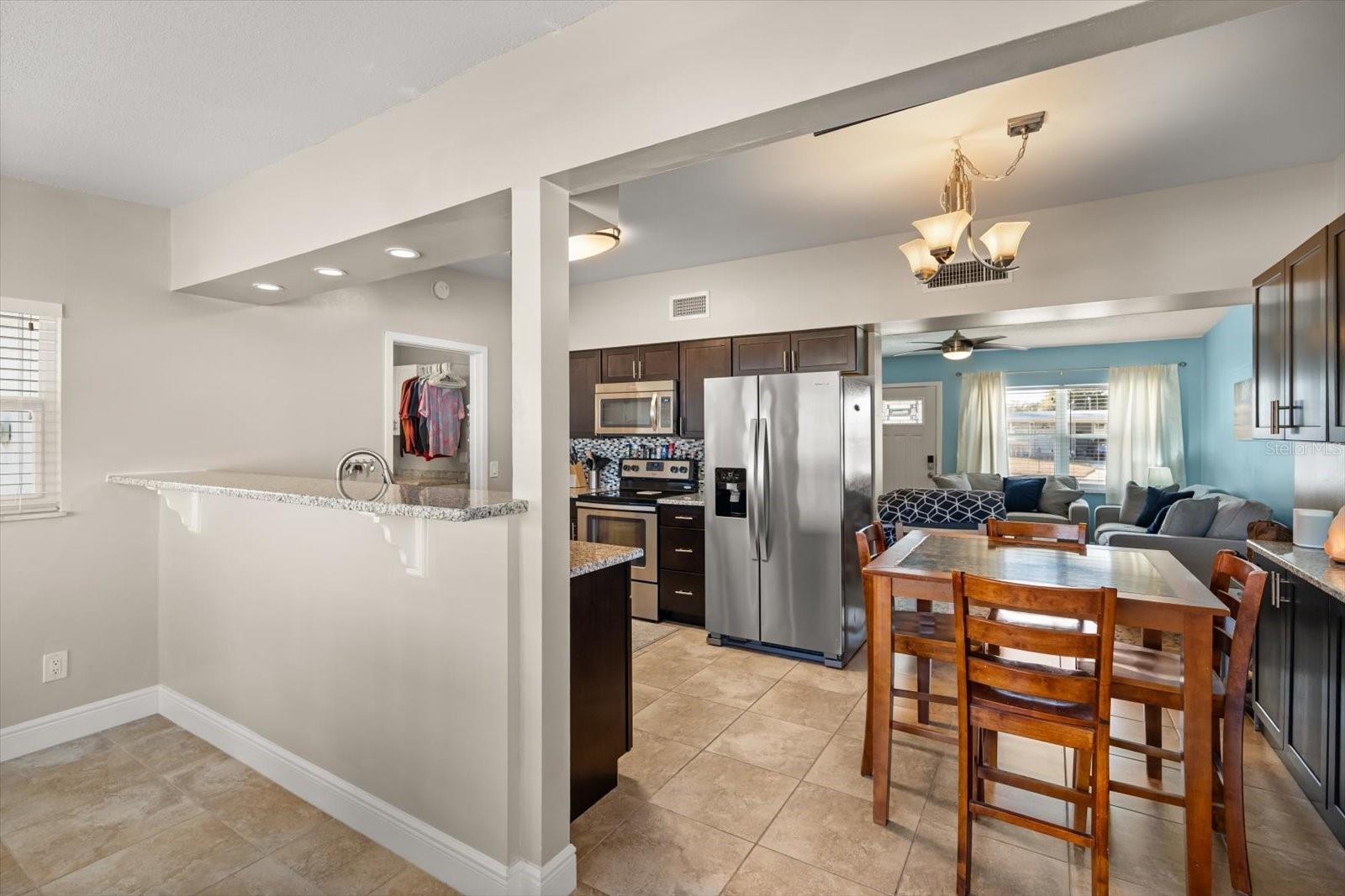 125 FAIRWAY DR