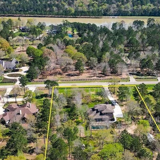 11264 Blue Grass Way