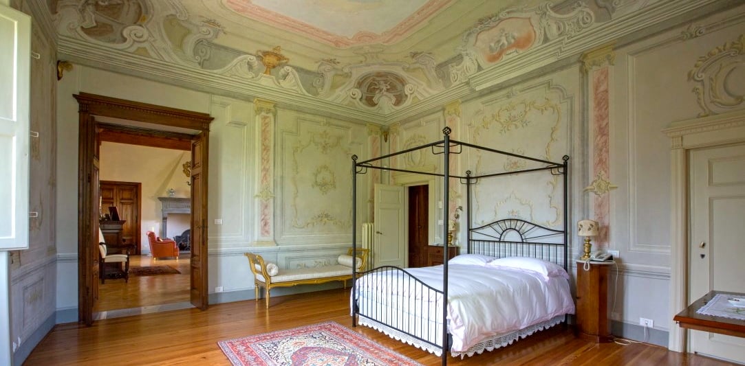 Hilltop Estate Near Lucca