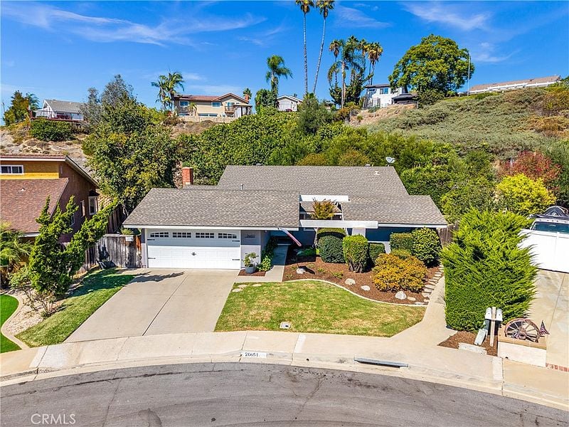 26651 Morena Dr