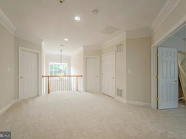106 Calvary Ct SE