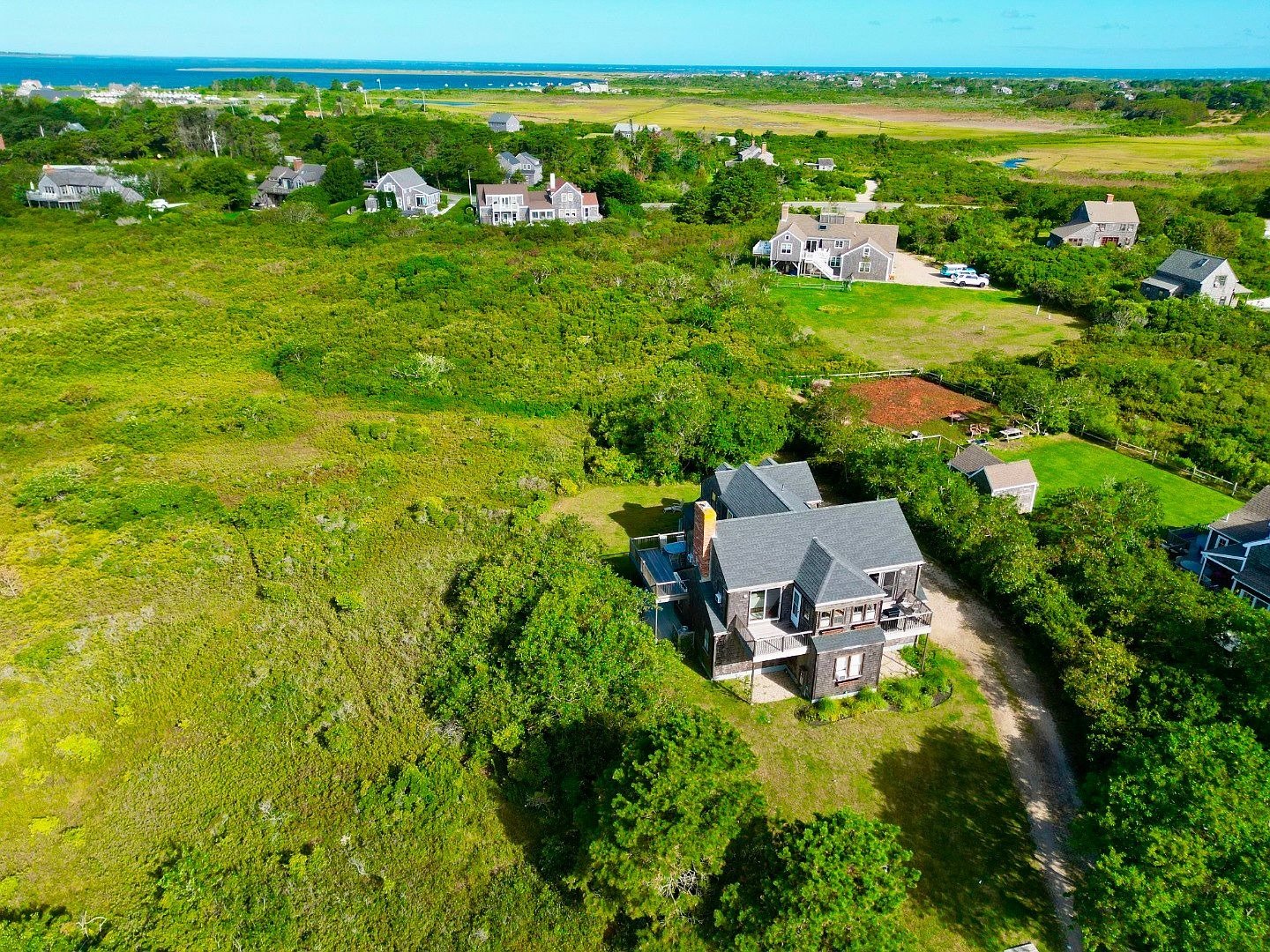 29 Long Pond Dr