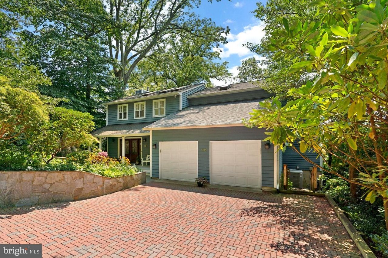 105 Trailing Ivy Ln