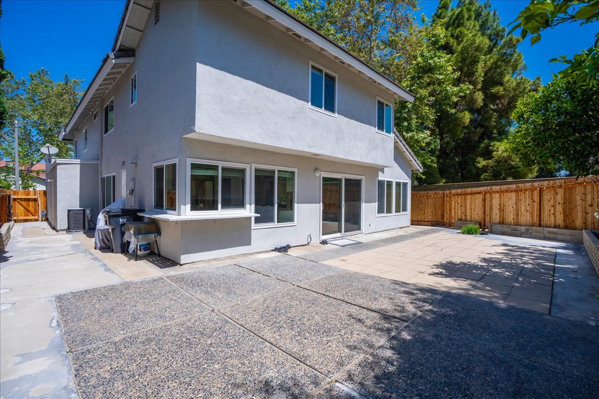 14102 Saarinen Court
