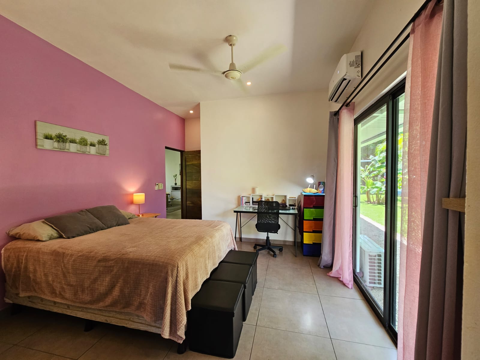 Seahorse Bed and Breakfast Playa Tamarindo