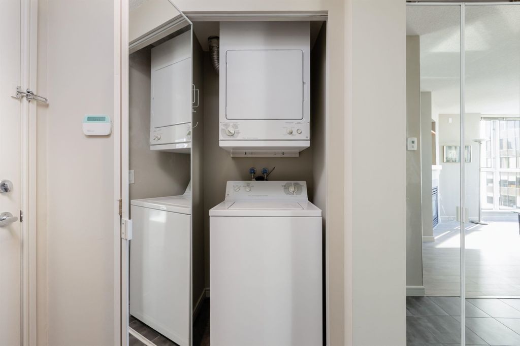 1068 Hornby St, #1602