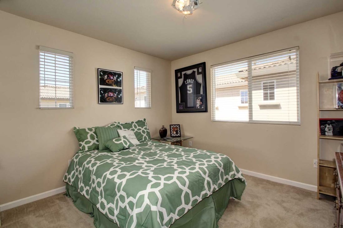 New Listing in West Sac!