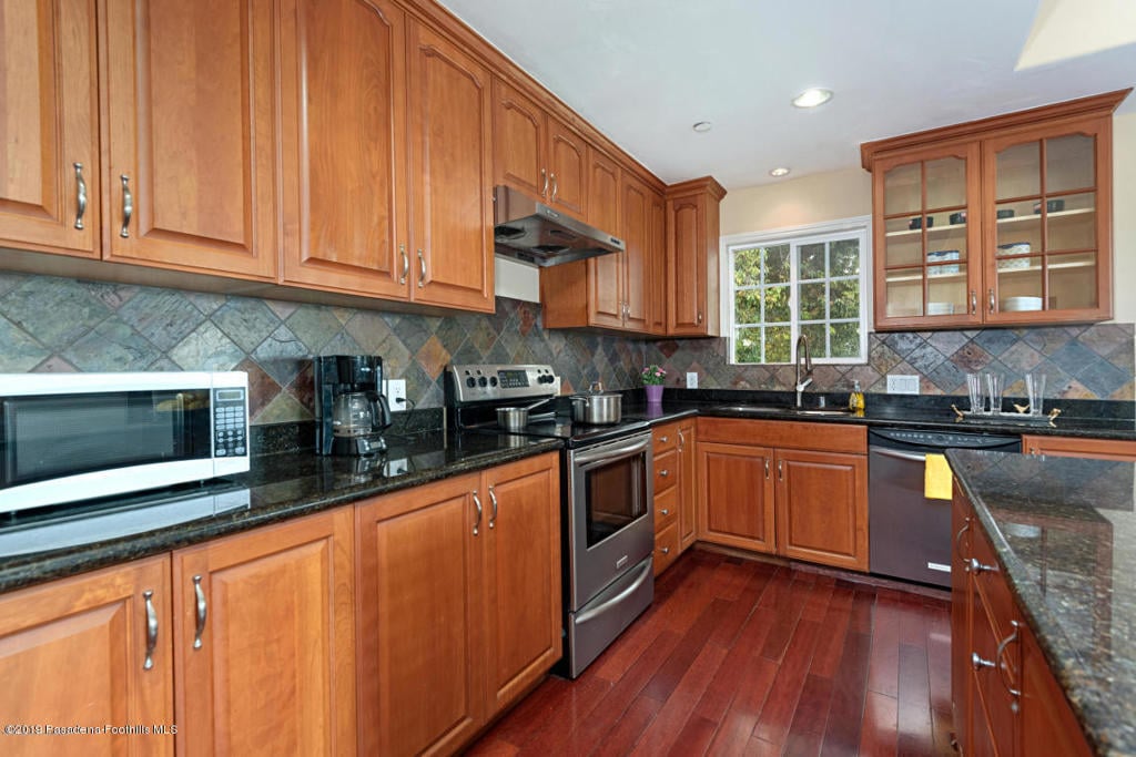 530 Vista Del Llano Dr