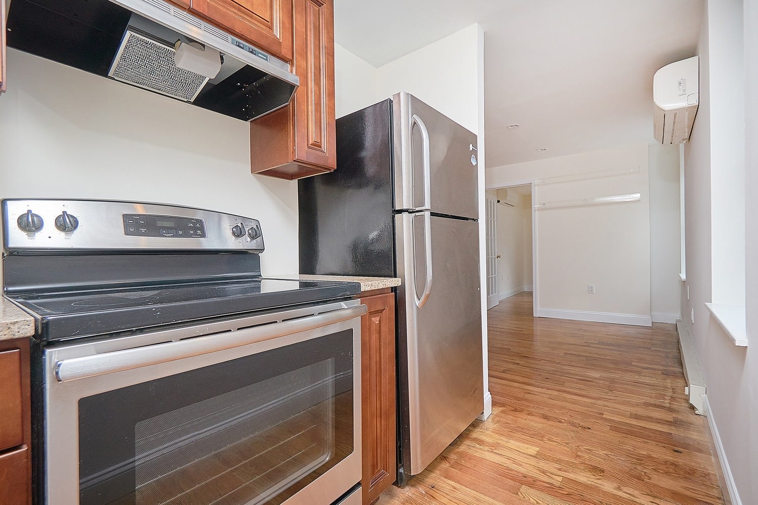 212 Front St, Unit 3