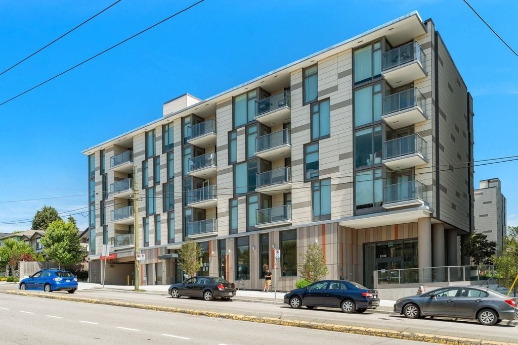 8138 Fraser St, #208