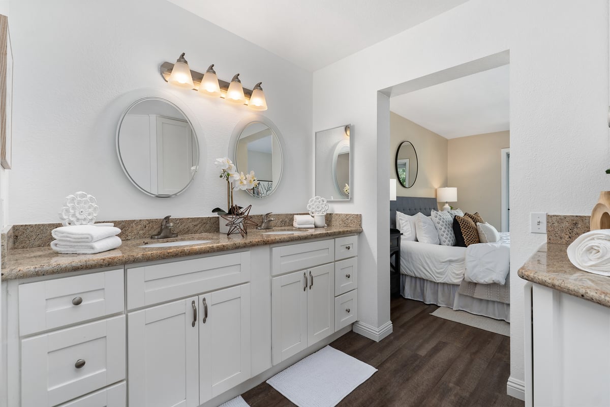 227 S Cross Creek Road, Unit D