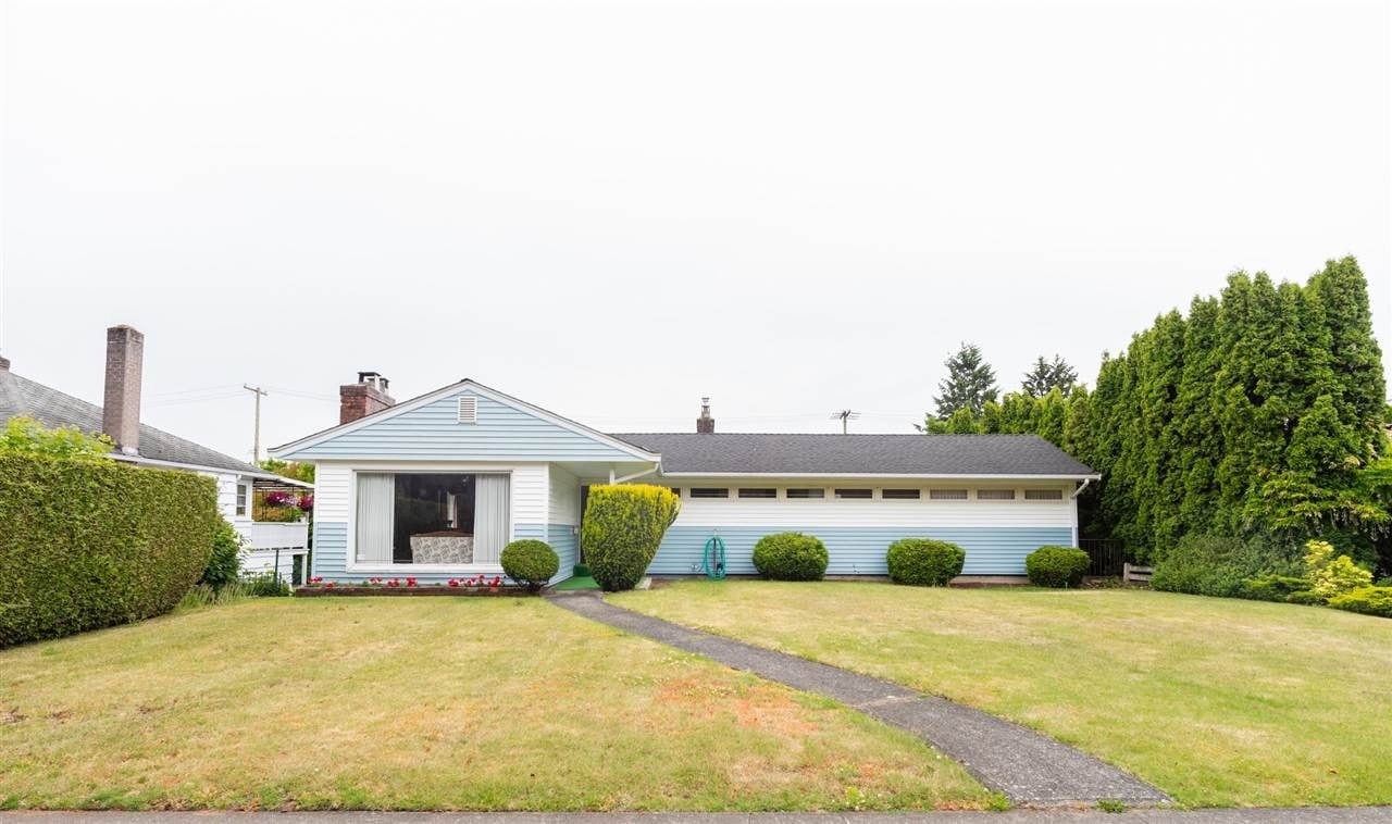 1332 W 58th Ave