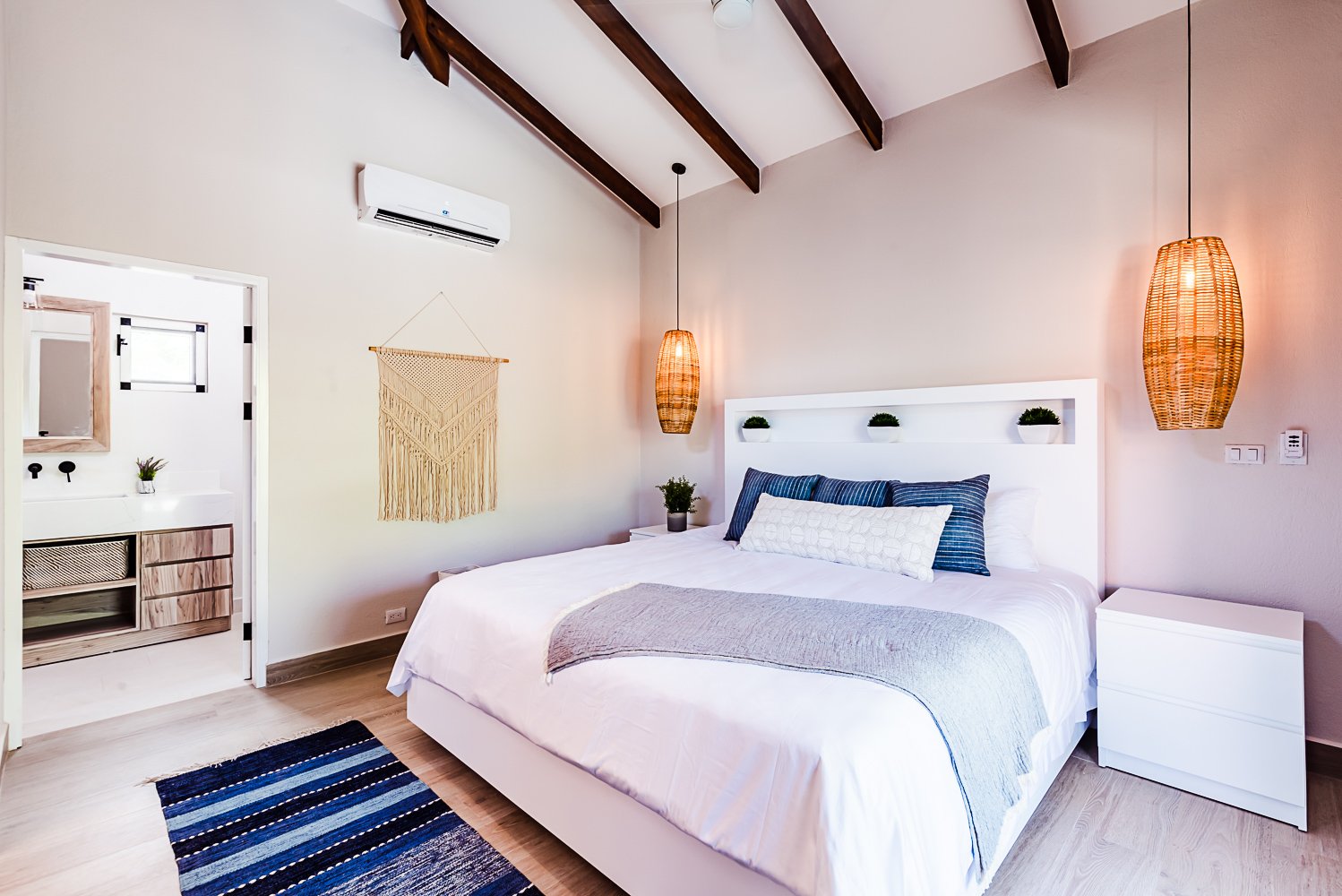 Casa Tres Cocos | Rare White Sand Beachfront Estate For Sale – Playa Ventanas