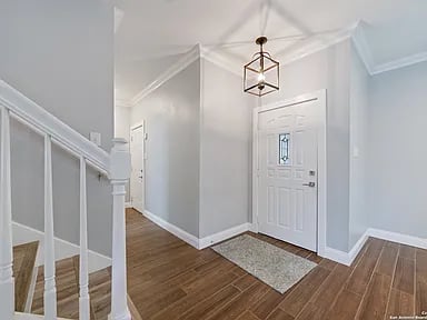 6223 Stable Creek Dr