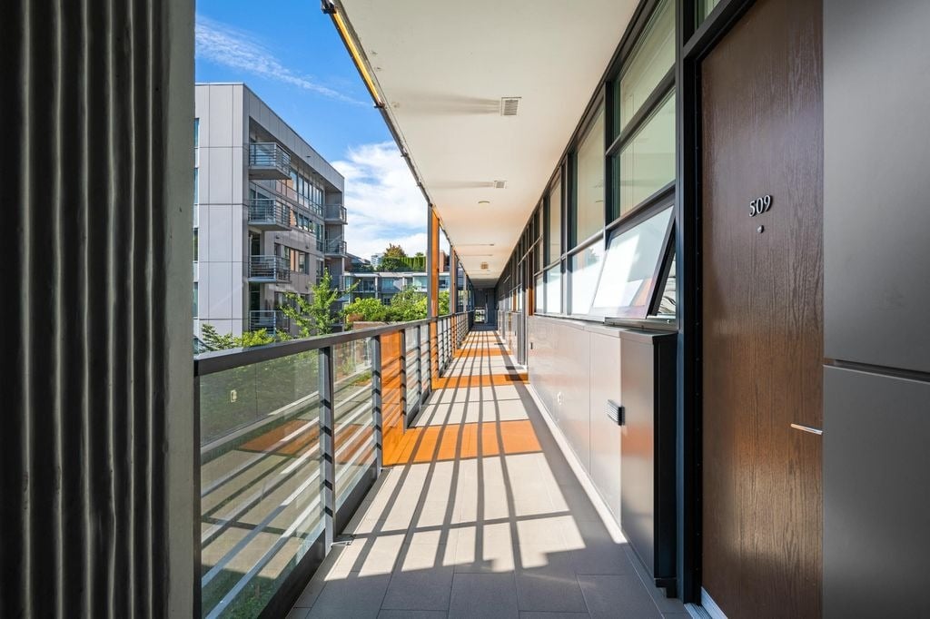 123 W 1st Ave, #509