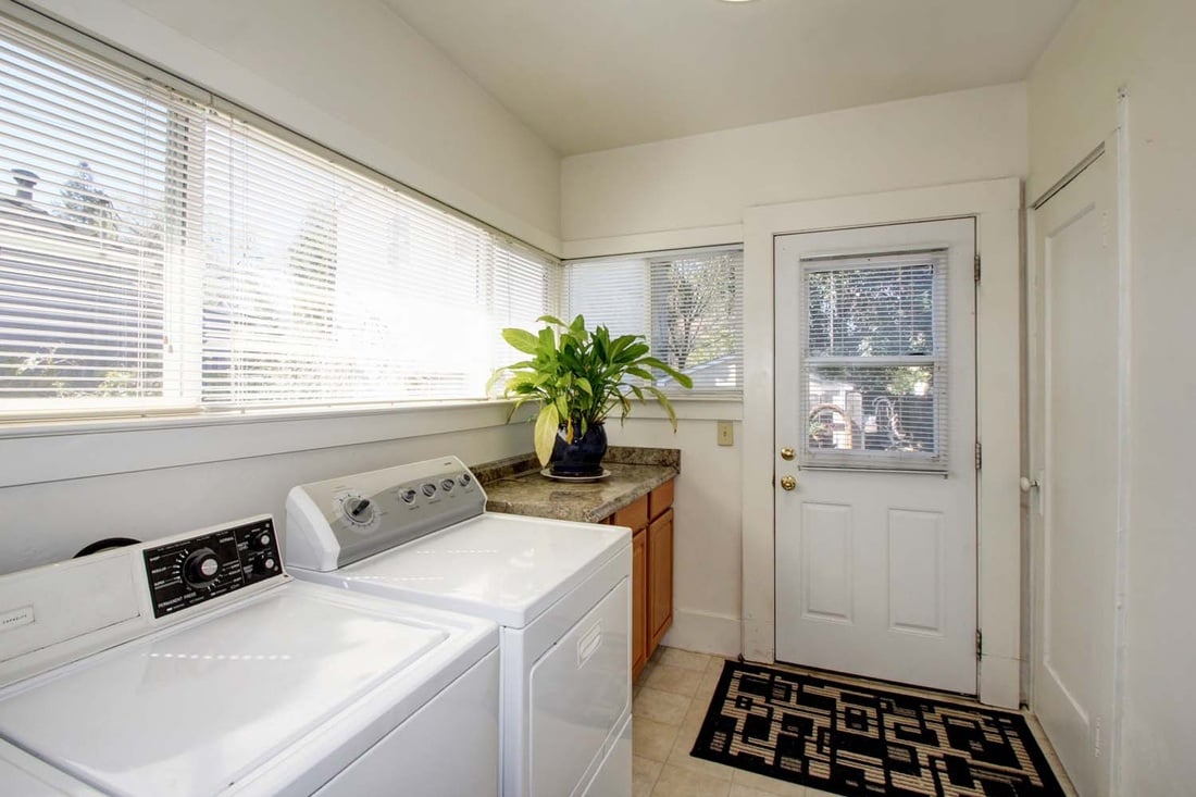 New Charming East Sac Home Just Listed!