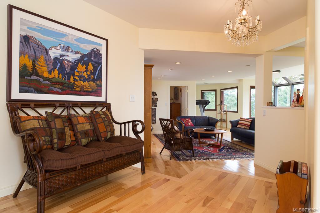 4286 Camsusa Rd, Malahat