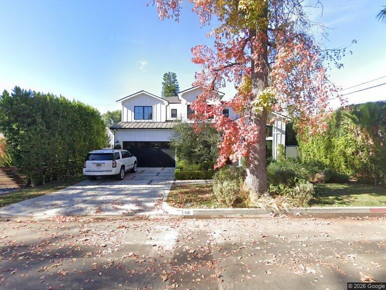5121 Stern Ave