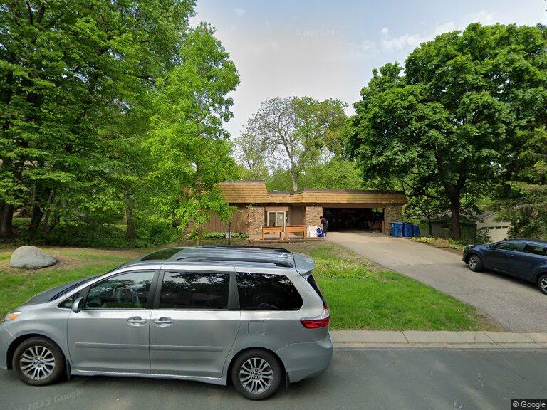 10224 Wildwood Rd
