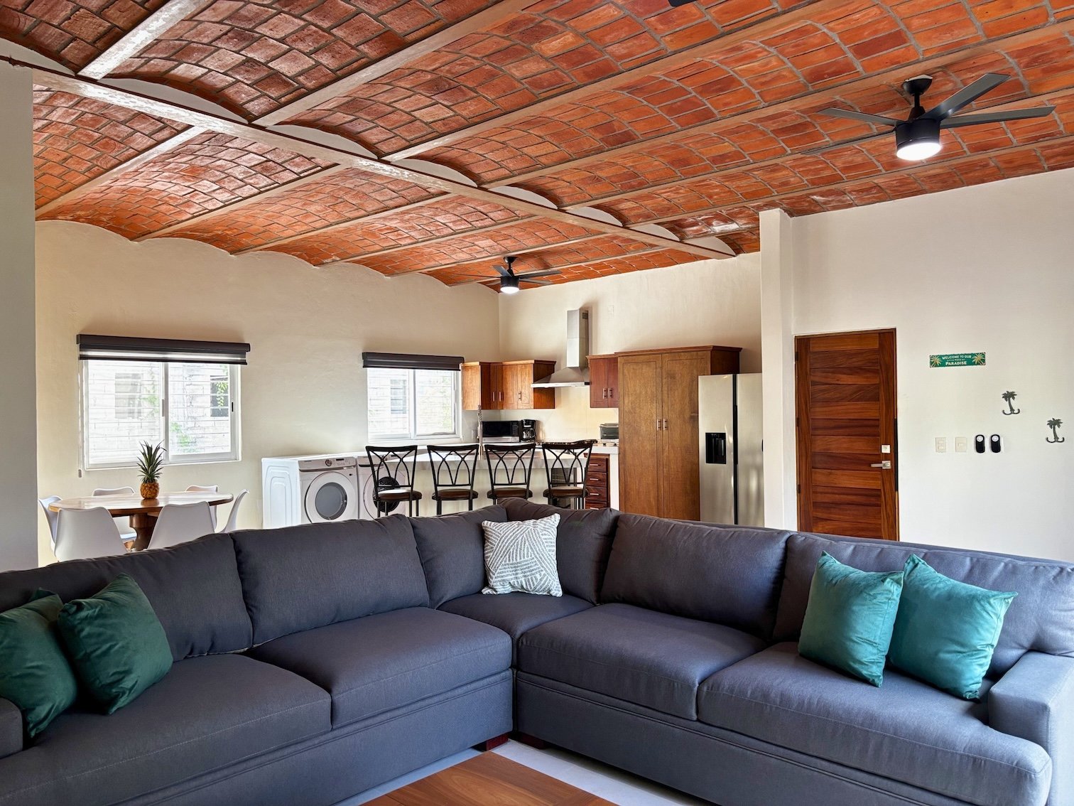 Spacious, Safe & Private - Golden Zone 2 Bed Oasis with Private Pool 👙