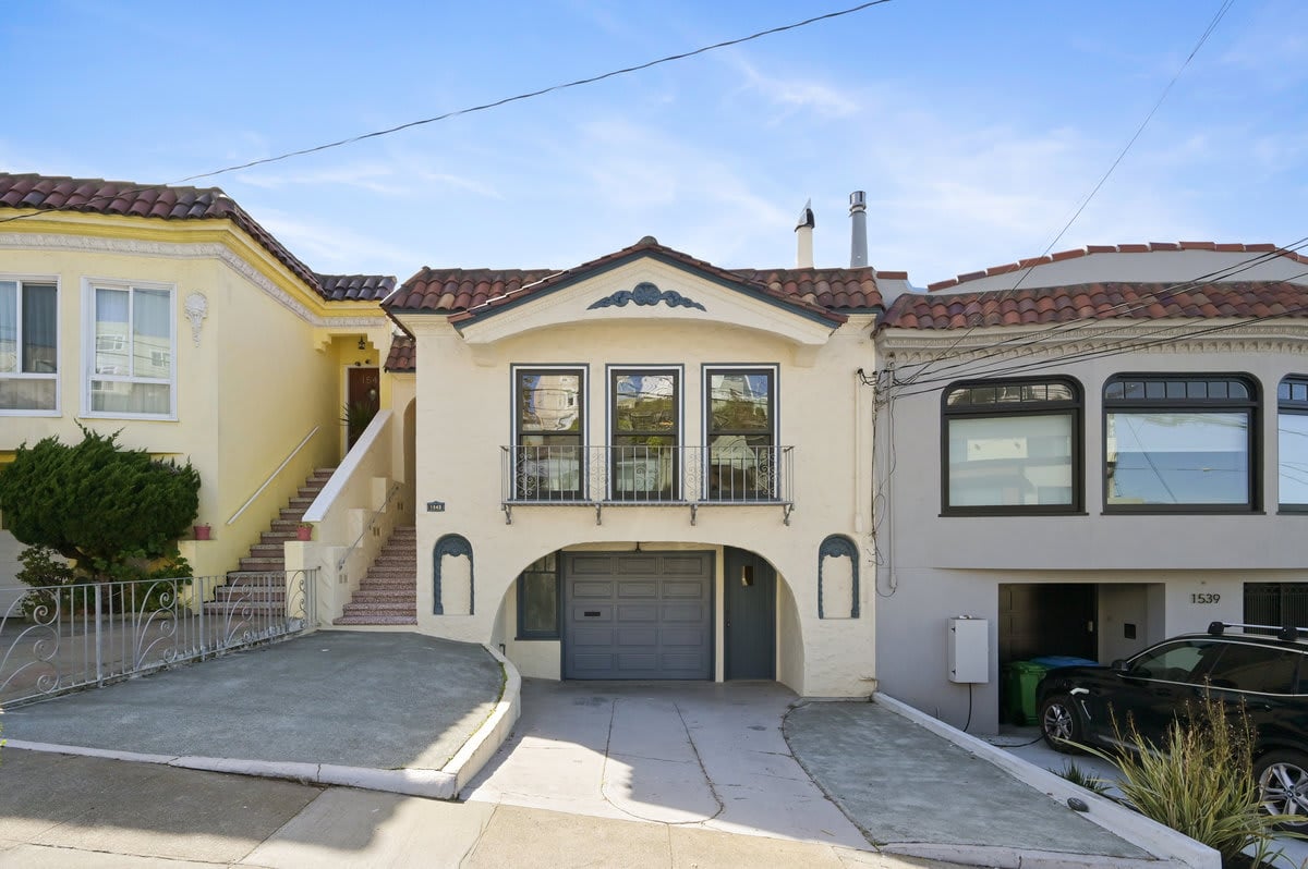 1543 17th Ave