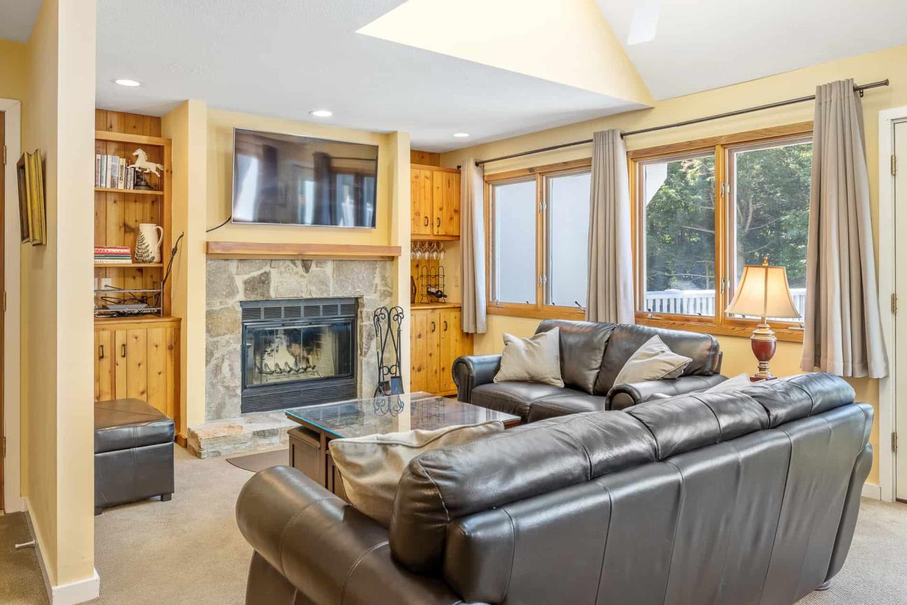 3 BR Styles Brook