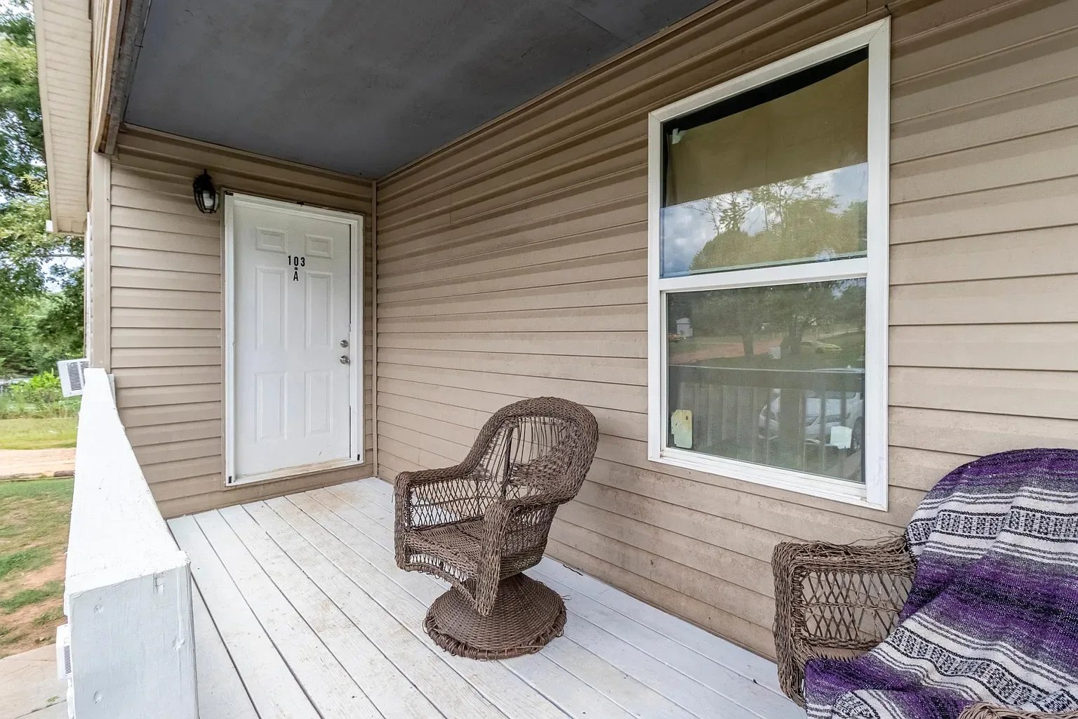 103-B Duplex Ln