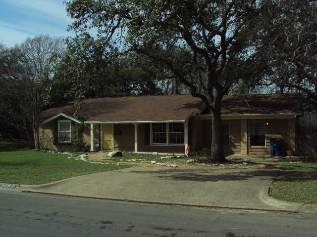 5718 Highland Hills Dr