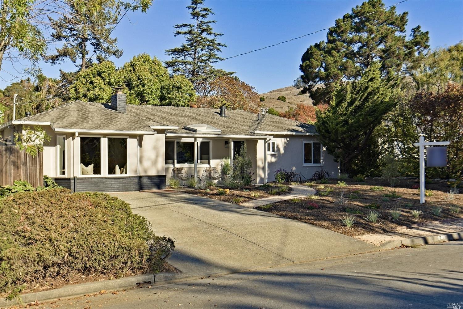 7 Juno Rd
