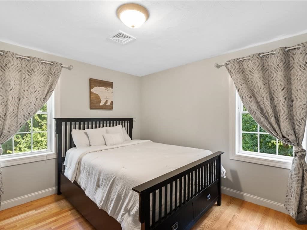 9 Brentwood Rd