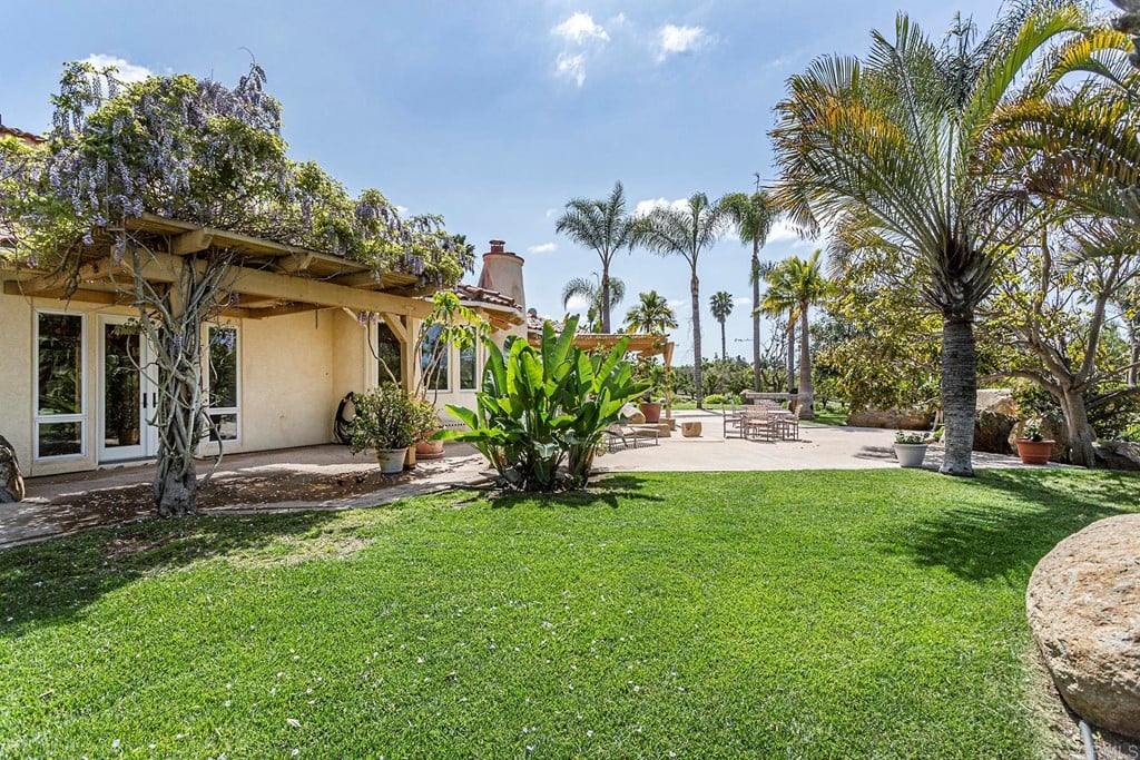 6944 Rancho Cielo