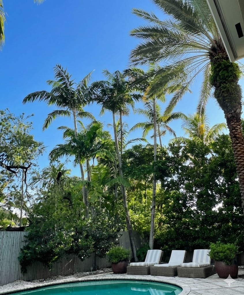 797 Glenridge Rd, Key Biscayne, FL 33149