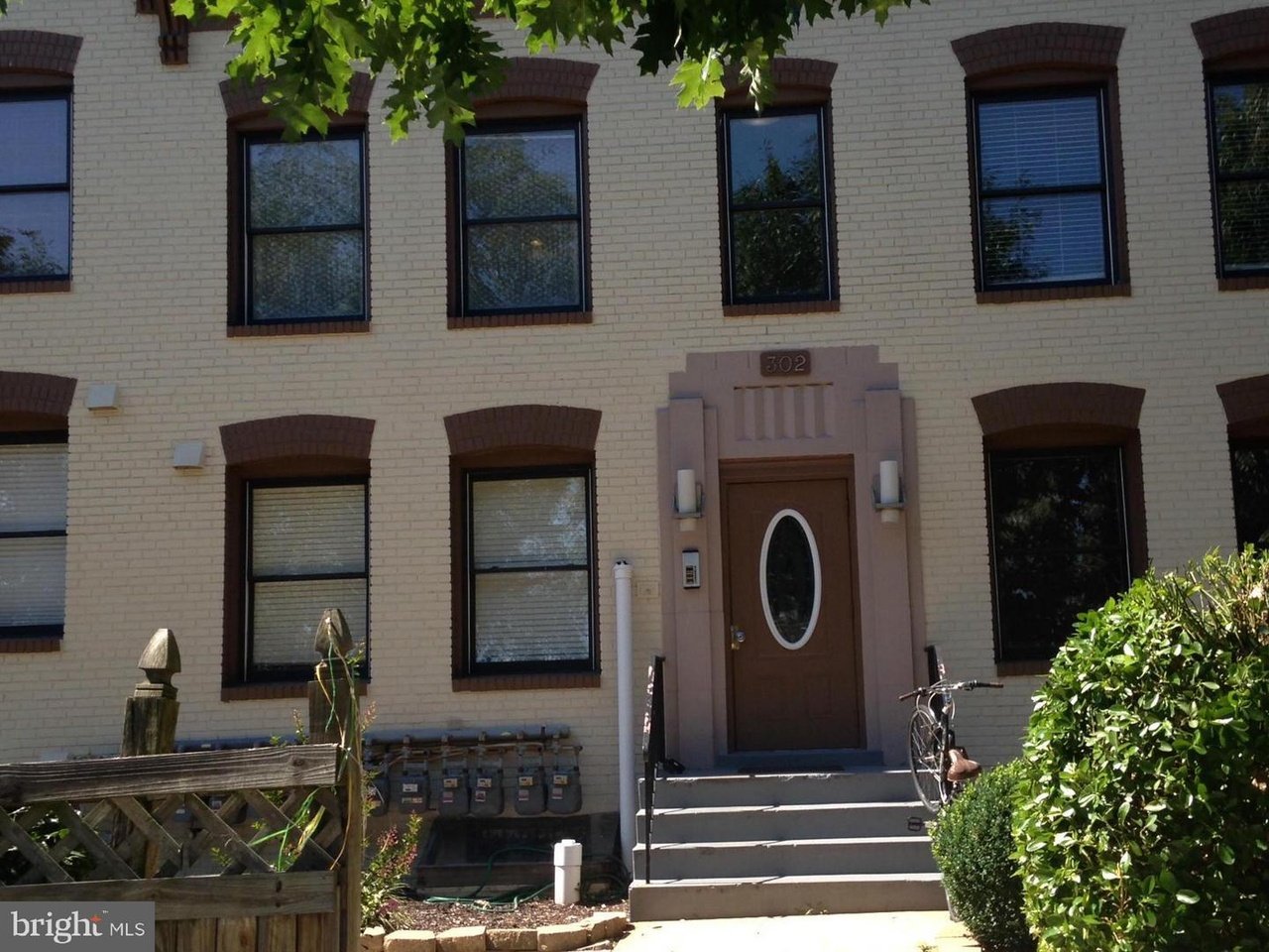 302 Oklahoma Avenue NE Unit: 202