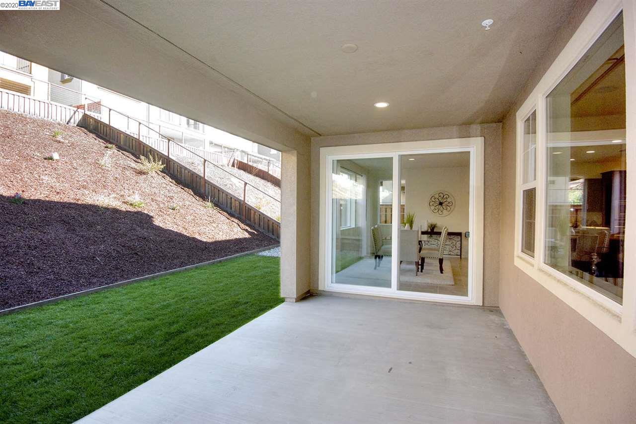 28820 Vista Grande Dr