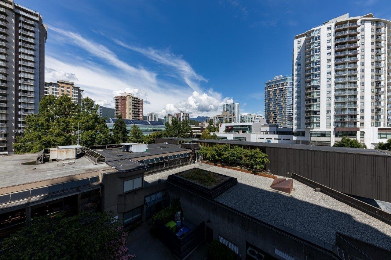 158 W 13th St, #602