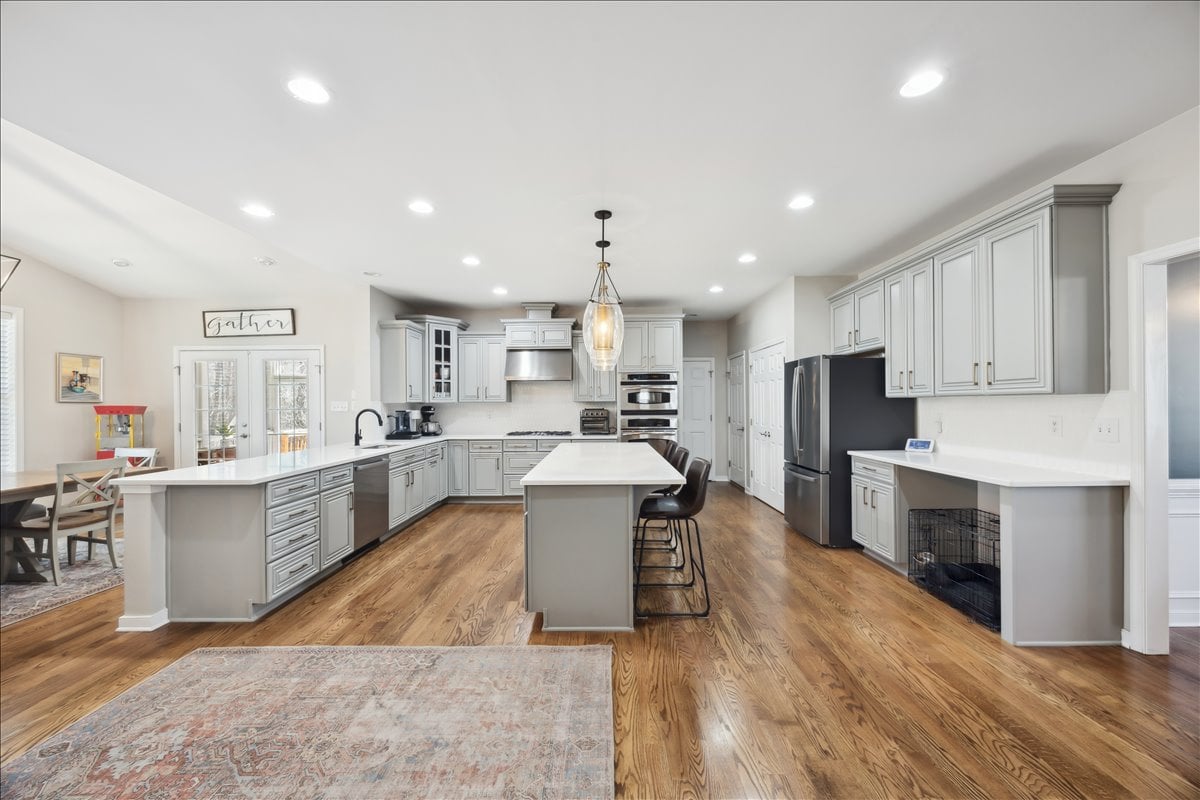 4513 Lake Summer Mews